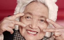 姥姥拍写真,写真记录的温馨时光